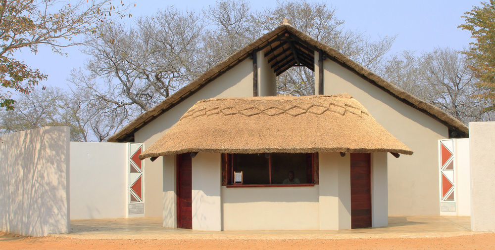 Gwango Heritage Resort Dete المظهر الخارجي الصورة